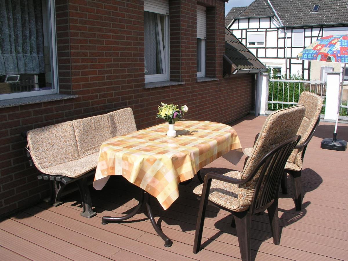 Ferienwohnung Am Deister Mit Grossem Balkon Шпринге Экстерьер фото